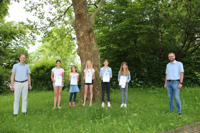 Frank Nann, Amelie und Sarah Fietz, Lana Sigle, Theresa Fietz, Anne Tedesco und Ralf Ulbrich.