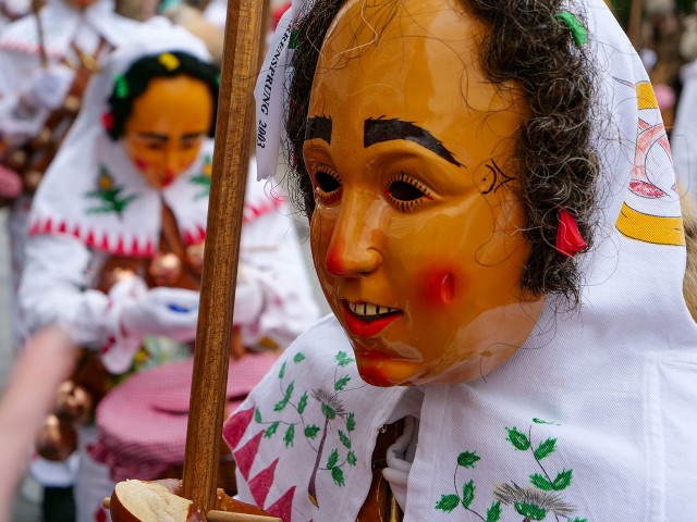 Buntes Fasnet-Treiben in Oberndorf-Boll