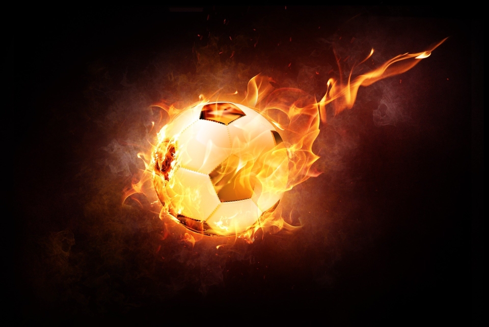 Brennender Fußball
