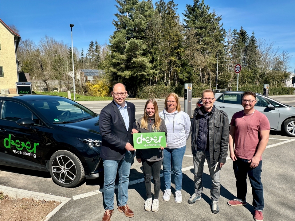 Carsharing in Rottweil: elektrisch mobil mit dem grünen Hirsch von „Deer“