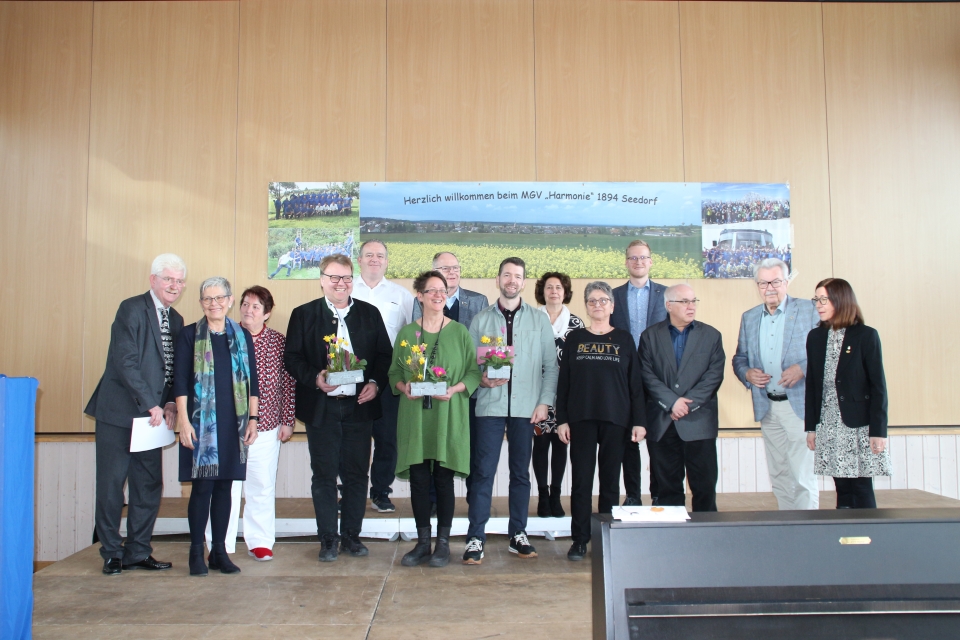 Der neue und alte Vorstand des Chorverbands