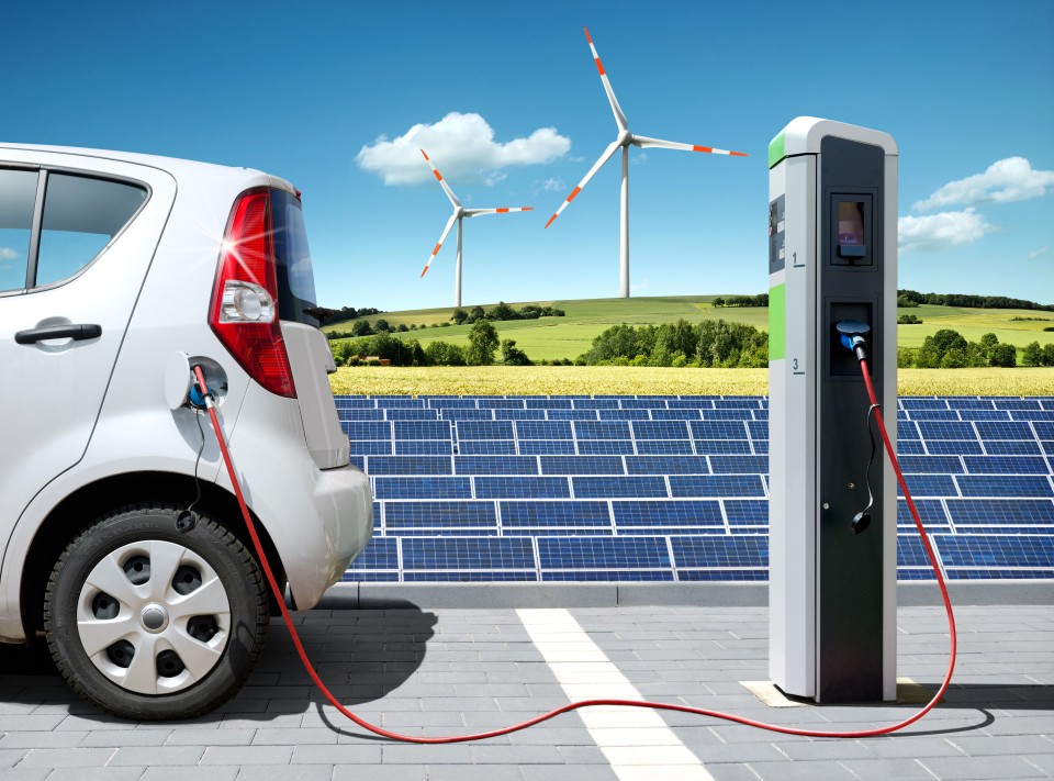E-Auto an Ladesäule