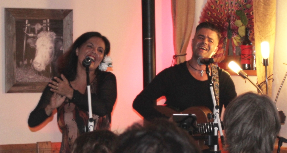 LOUDERbacher Event: Spanischer Abend mit DOS MUNDOS im Aladin & Frieda