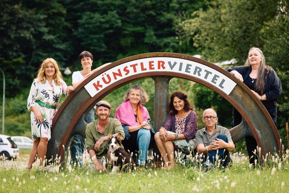 „Follow the PINK Balloon“ - Rottweiler Künstlerviertel öffnet wieder die Pforten