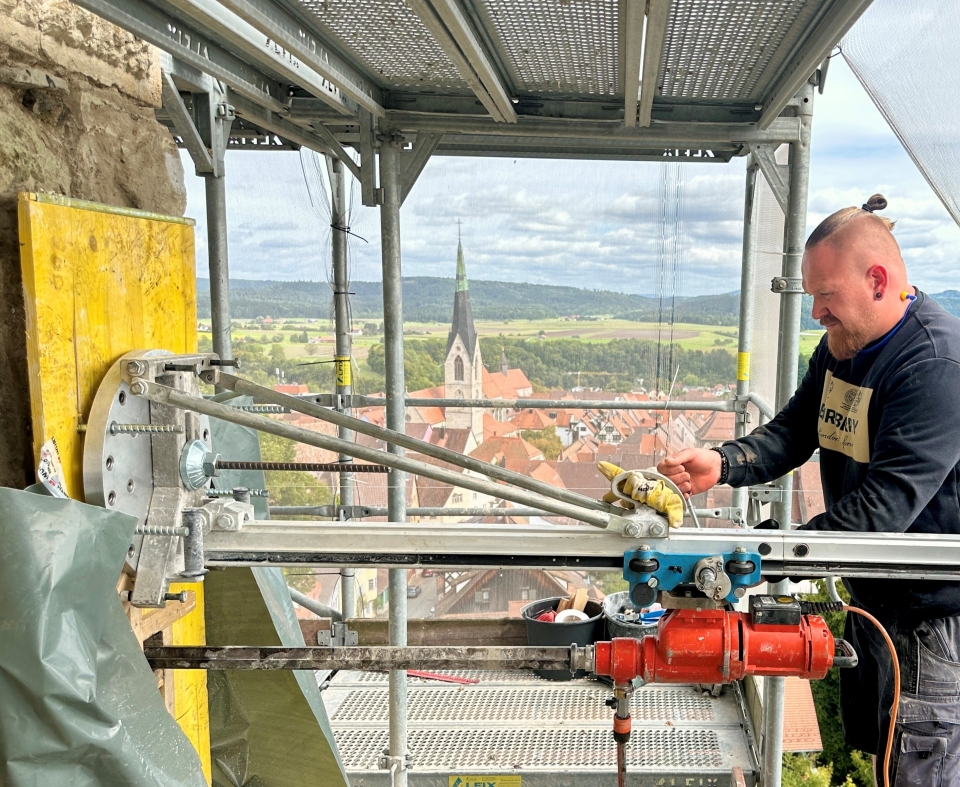 Fuge um Fuge wird der Hochturm fit für die Zukunft gemacht