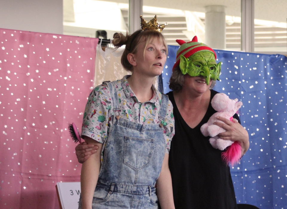 Mit kindgerechtem Theater gegen ausufernden Medienkonsum